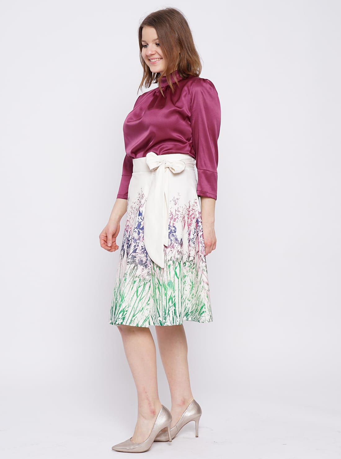 Seidenbluse mit Stehkragen – Bild 12