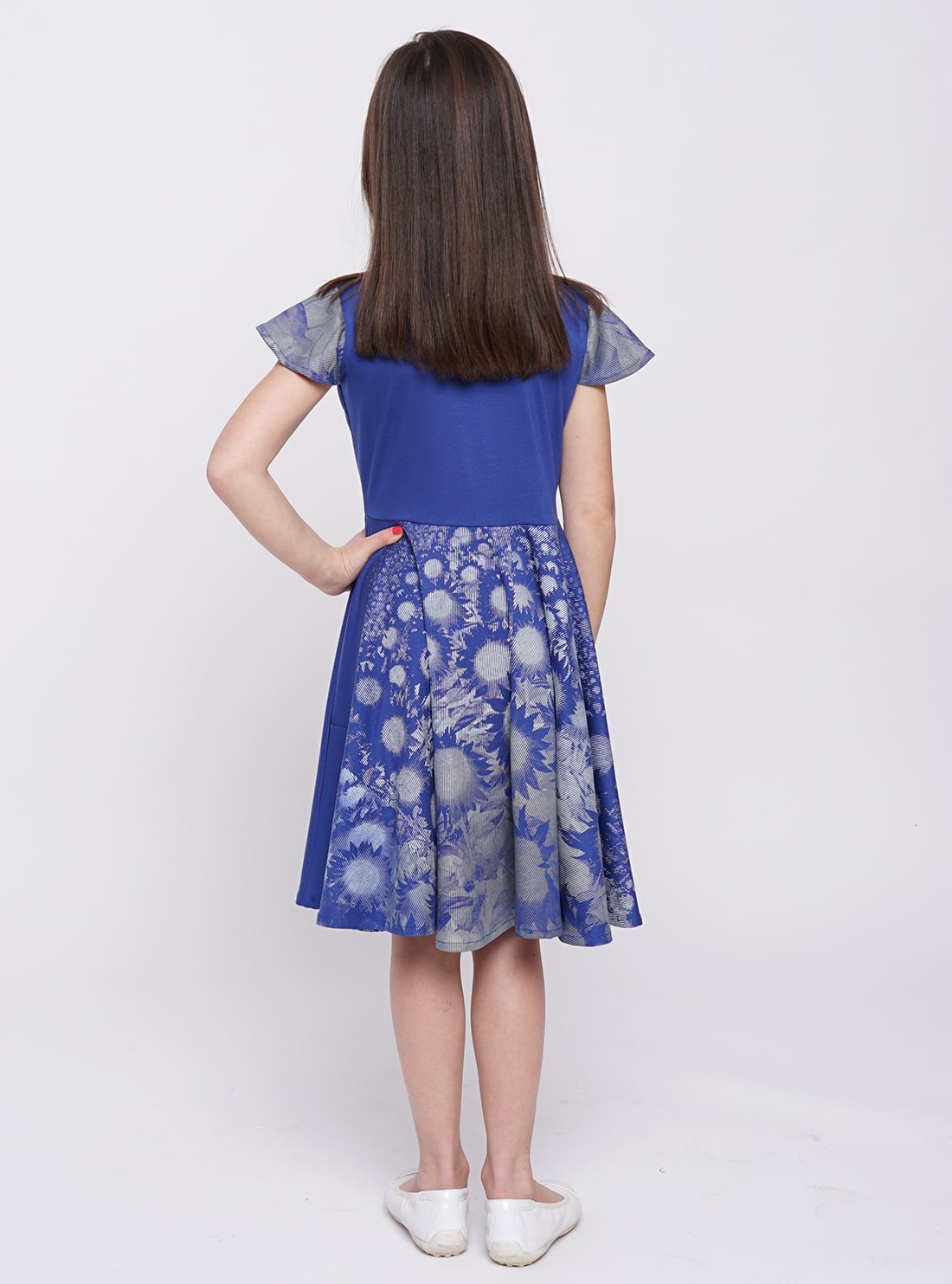 Kindertanzkleid Sonnenblumen in Königsblau – Bild 3