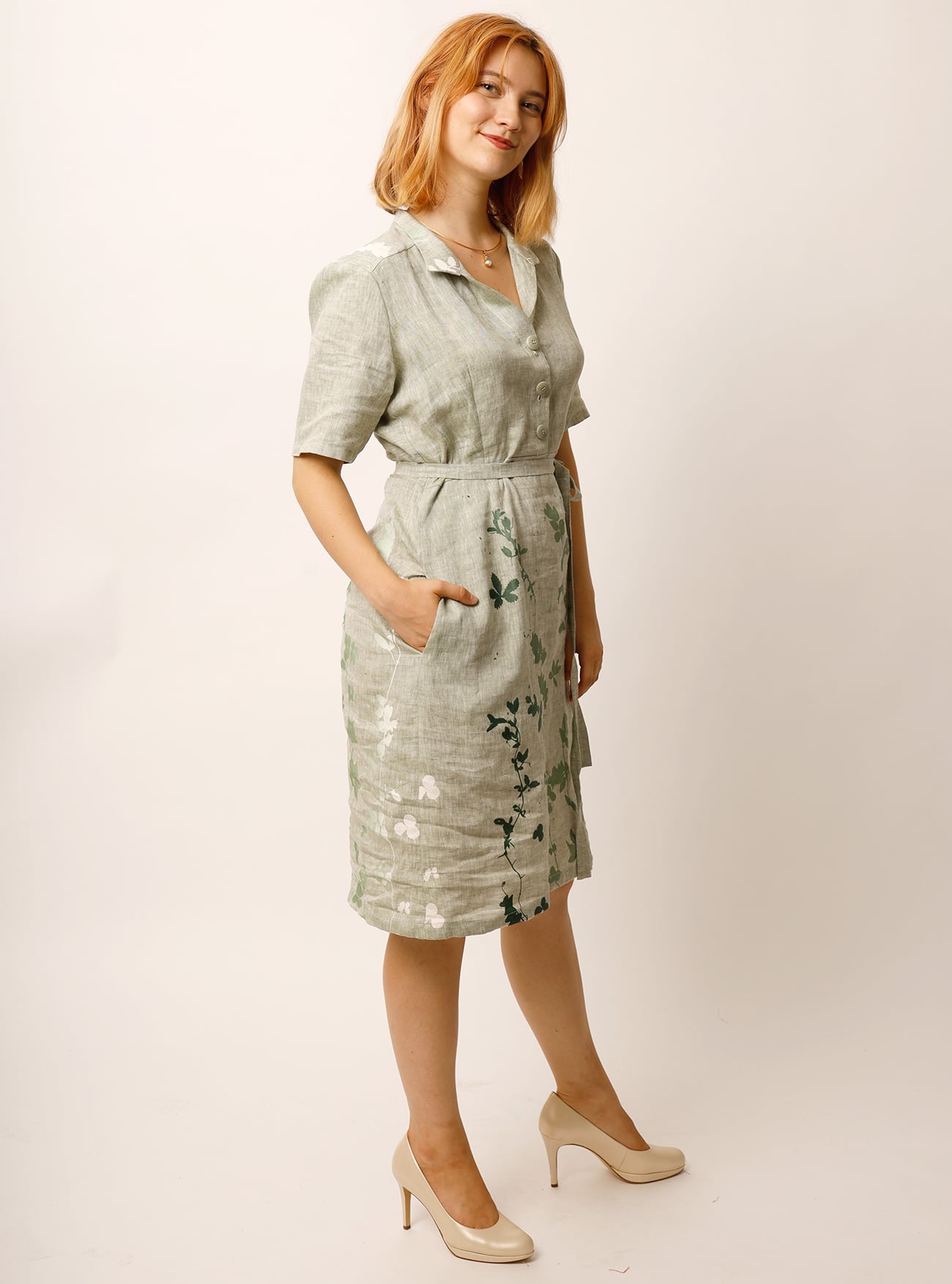 Hemdblusenkleid Blätterranken – Bild 6