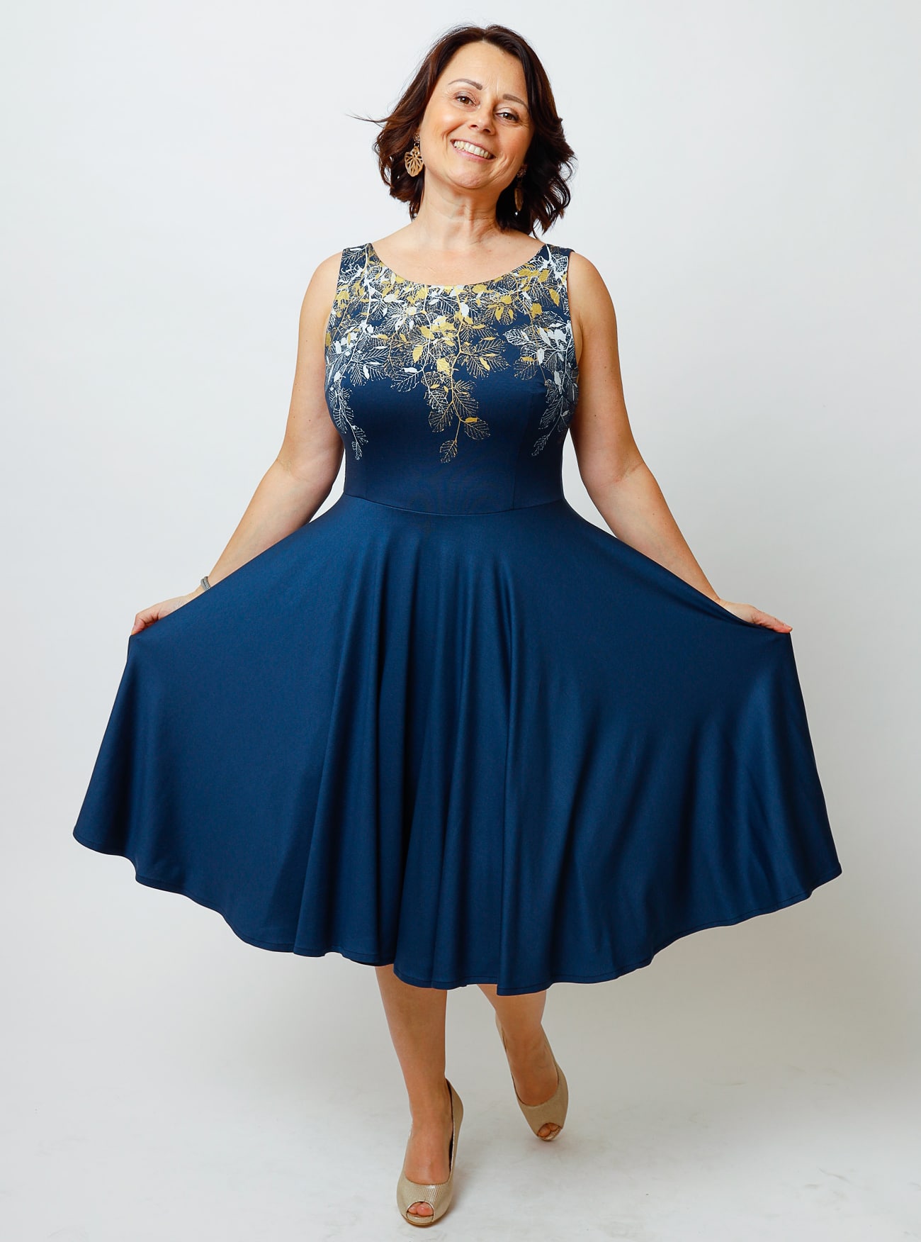 Tanzkleid Buchenzauber in Dunkelblau