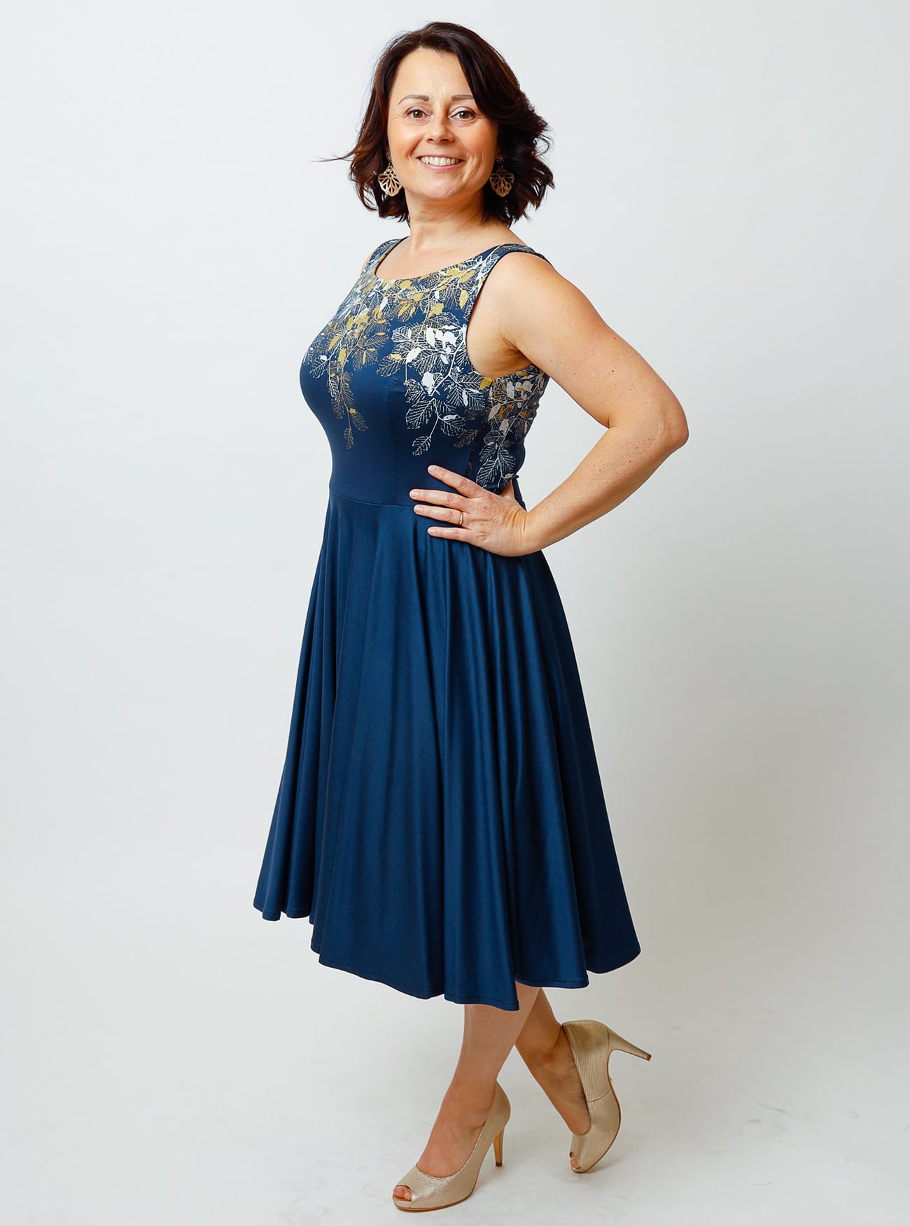 Tanzkleid Buchenzauber in Dunkelblau – Bild 5