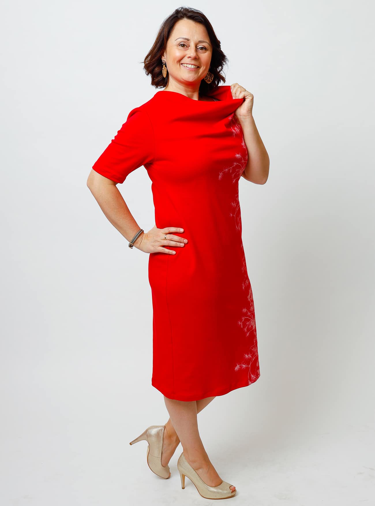 Wasserfallkleid Föhrenzauber Rot – Bild 4