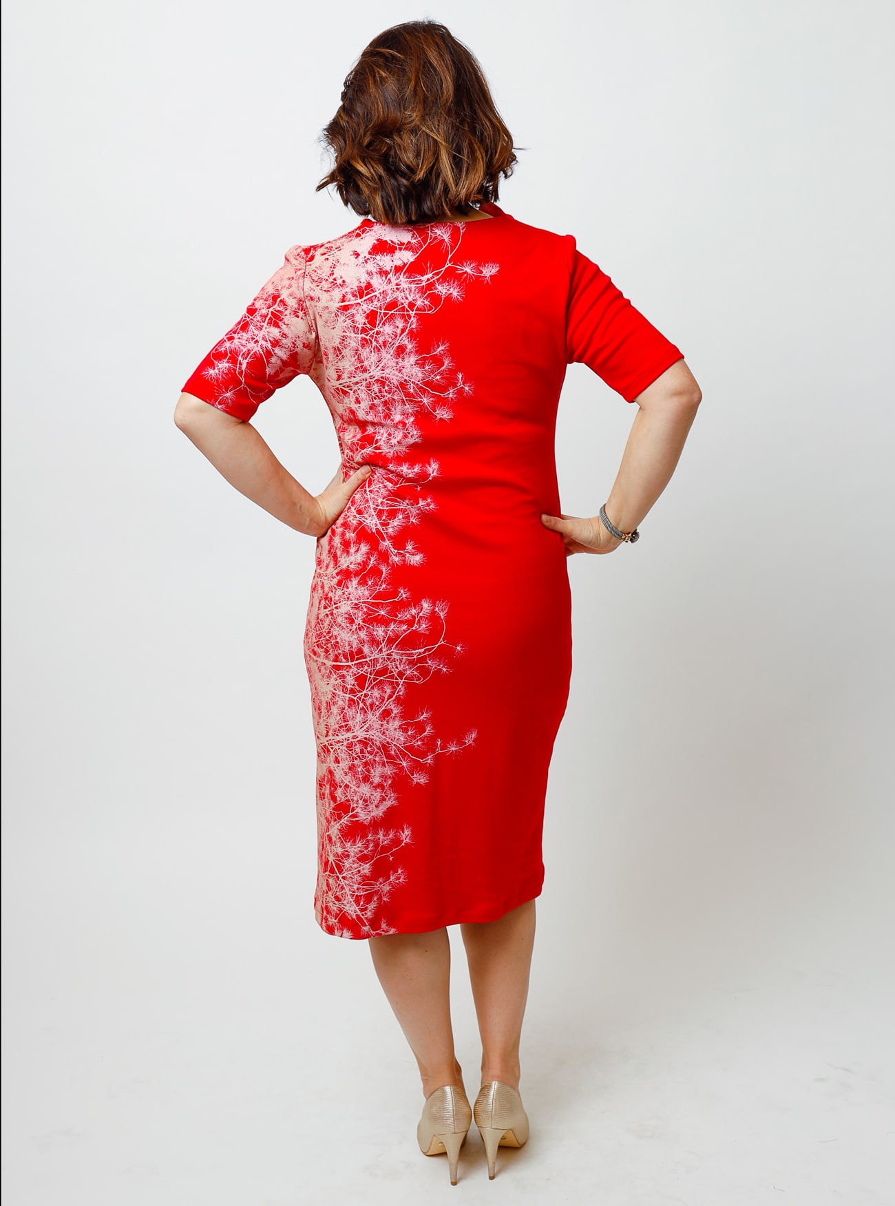 Wasserfallkleid Föhrenzauber Rot – Bild 2