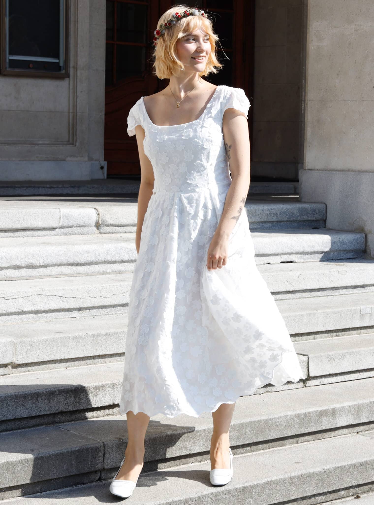 Blumenkleid aus Baumwollspitze – Bild 2