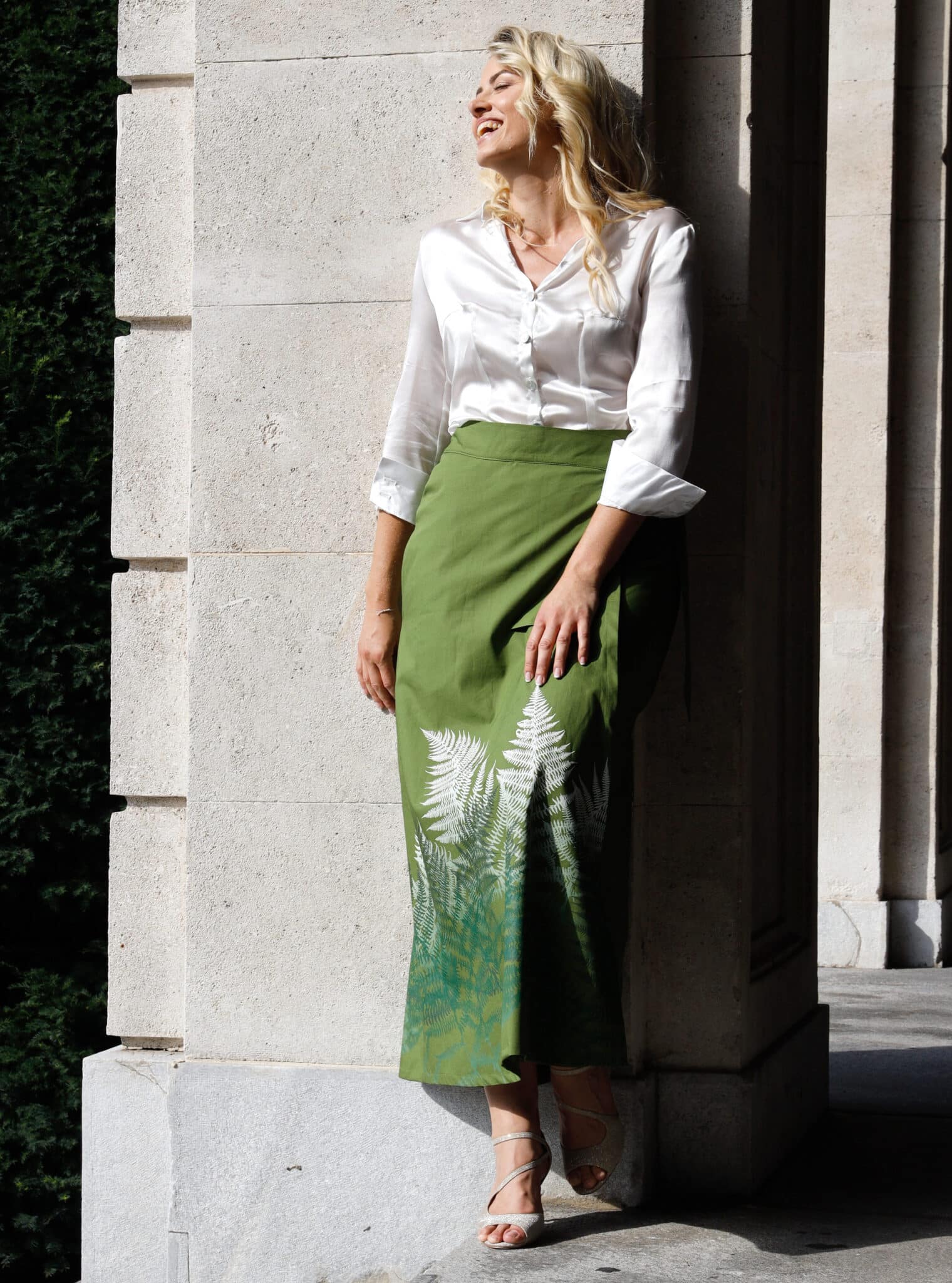 Langer Wickelrock Farnzauber in Grün – Bild 4