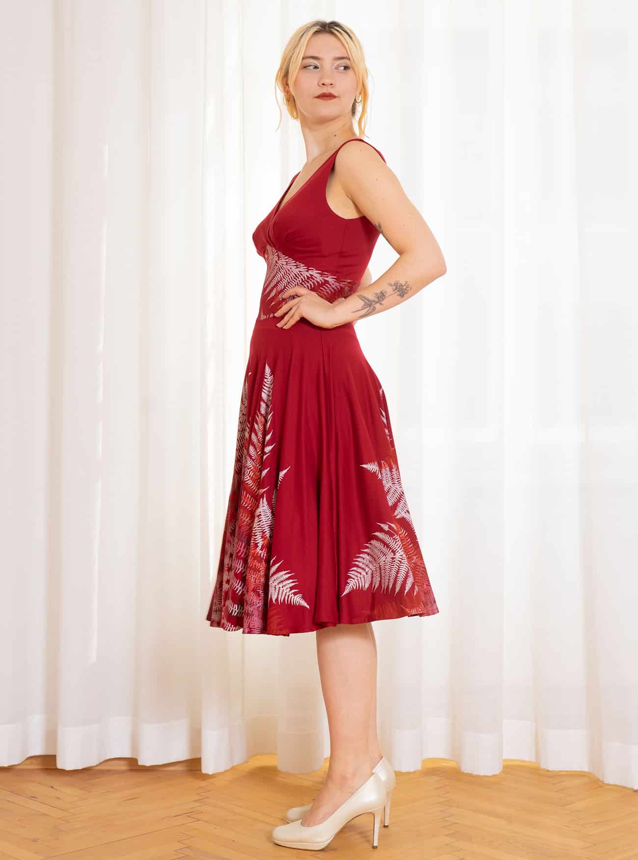 Tanzkleid "Farnzauber" in Rot – Bild 6