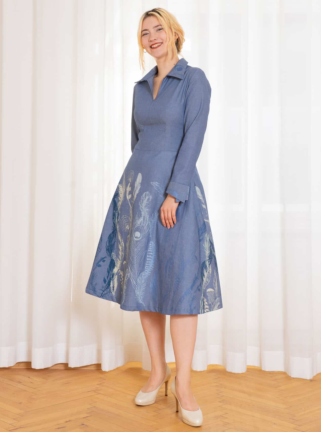 Bio-Jeanskleid von Peaces.bio aus Graz