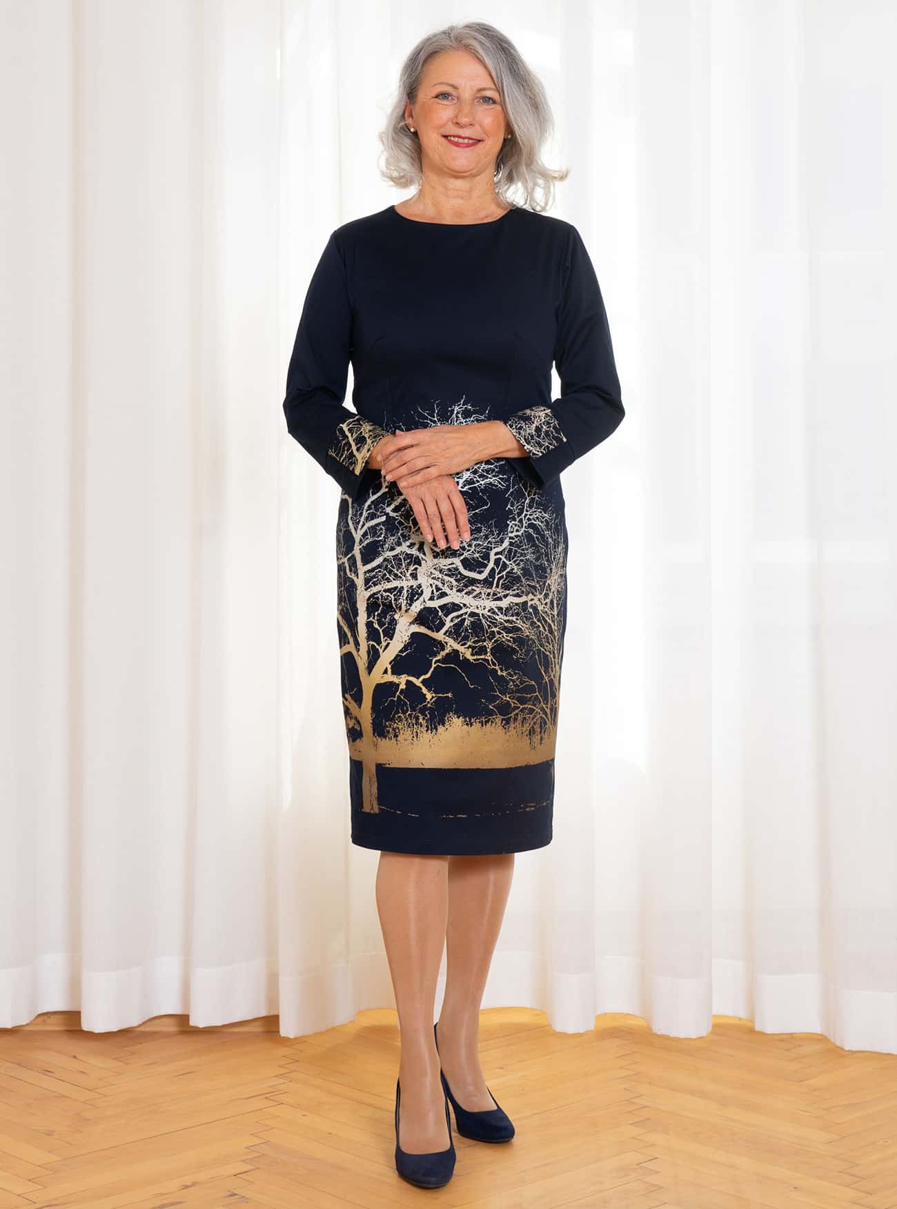 Etui-Festkleid "Zauberlandschaft" – Bild 3