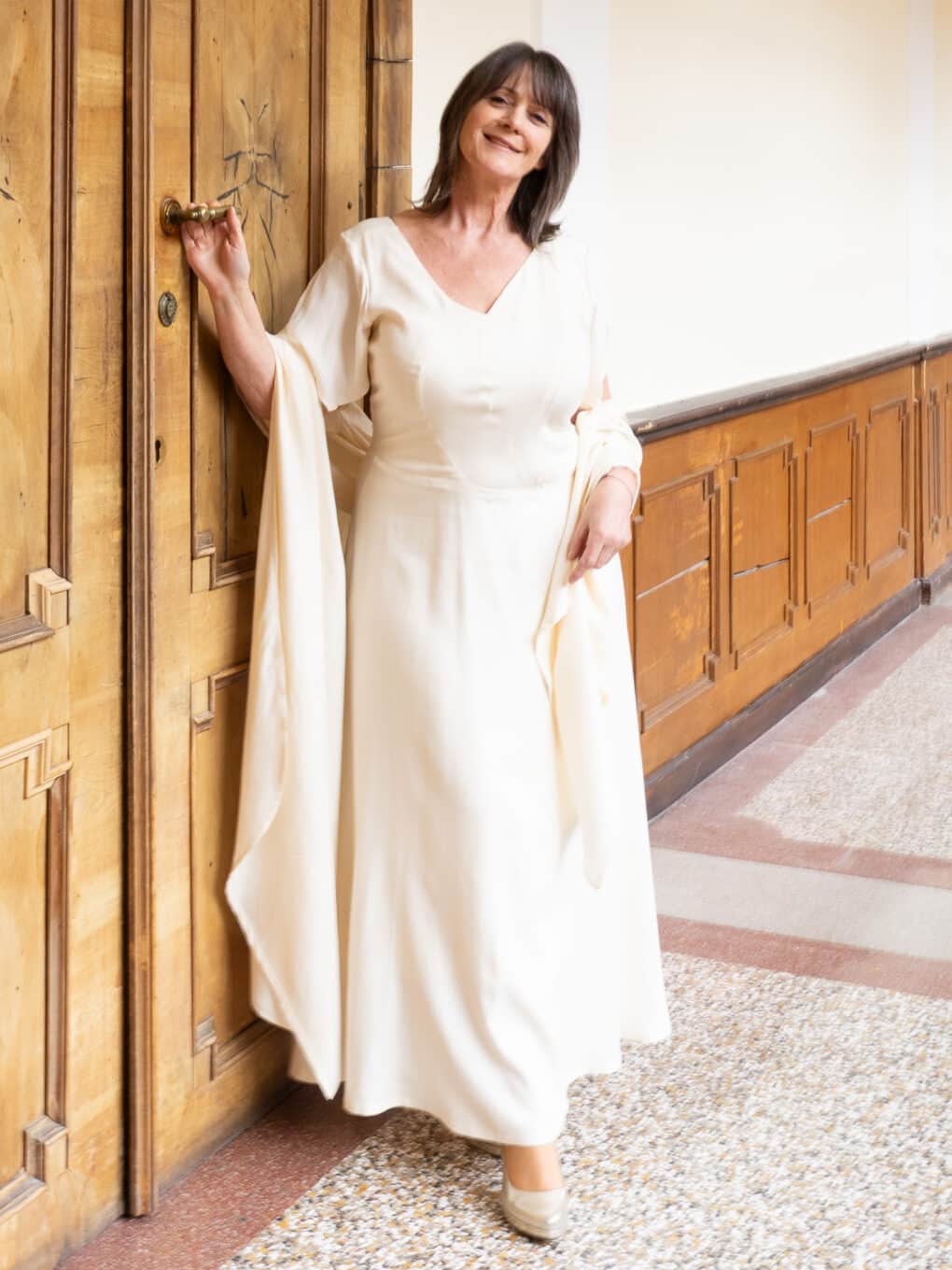 Hochzeitskleid_Creme_Peaces_Biomode_Biofestkleid_Crepe_Abendkleid_Festkleid