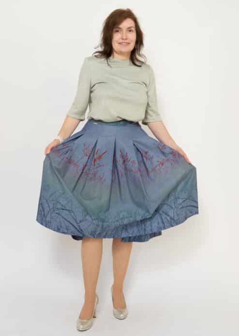 Bio-Jeansrock Lilienzauber von Peaces Biomode aus Kirchberg am Wechsel