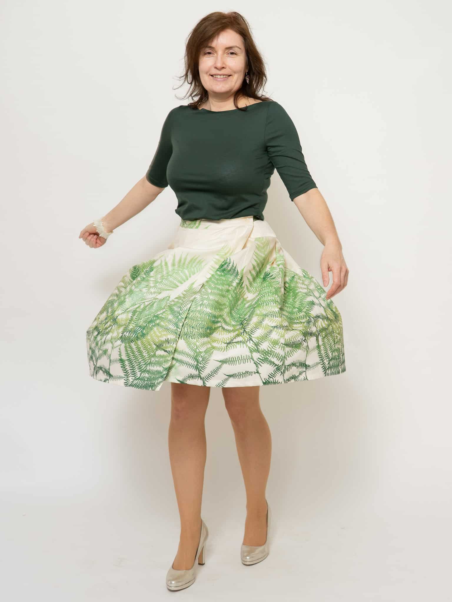 Kellerfaltenrock Farnzauber aus Satin – Bild 3