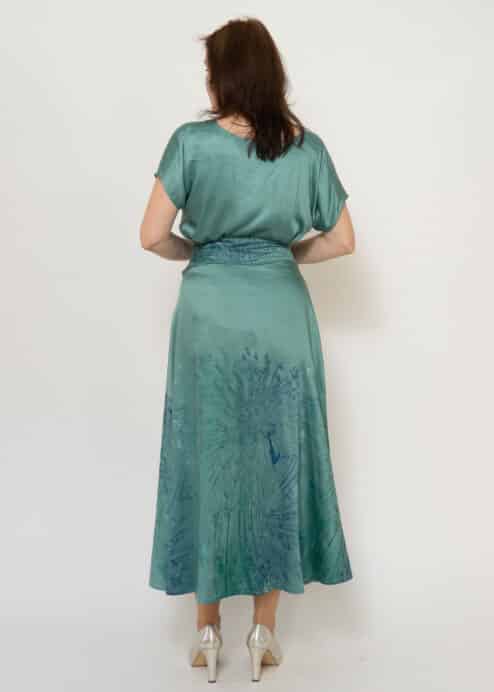 Alternative view of Satin-Glockenrock Pfauenzauber in Salbei