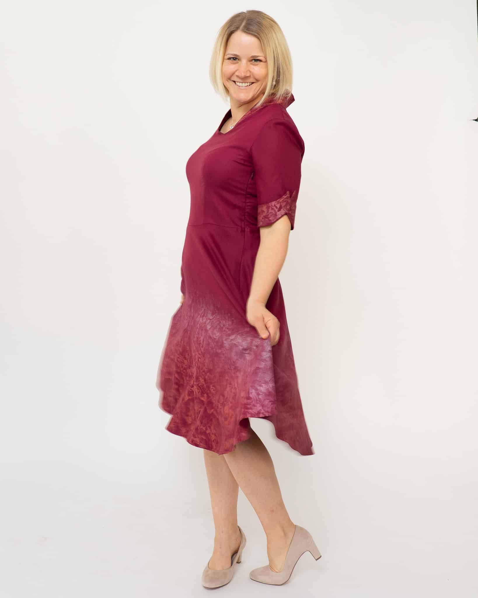 Freudetanzkleid Rosengeheimnis in Bordeaux – Bild 4