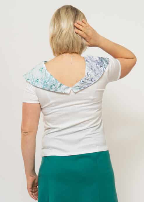 Alternative view of Portraitkragenshirt Pfauenzauber