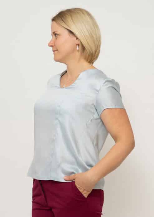 Blusenshirt aus Ecoviskose in Hellblau